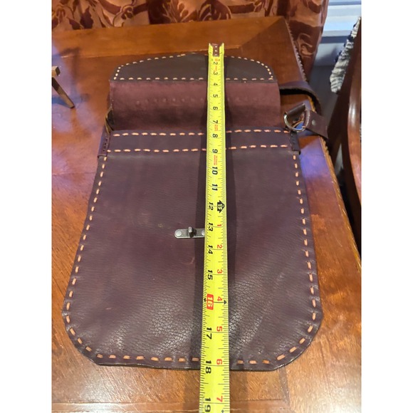 Handmade Brown Leather Messenger Bag Satchel Whipstitch Brass Latch Crossbody - Picture 15 of 17